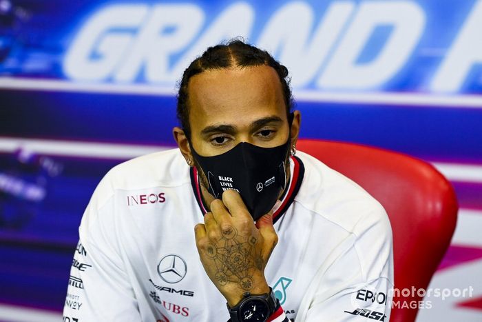 Campeón Lewis Hamilton, Mercedes-AMG F1 en la conferencia