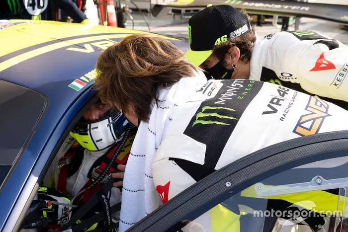 #46 Kessel Racing Monster VR46, Ferrari 488 GT3: Valentino Rossi, Alessio Salucci, Luca Marini