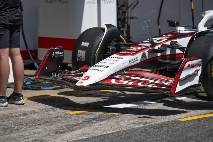Haas VF-25 technical detail