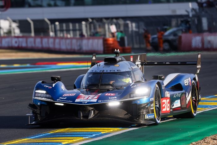 #36 Alpine Endurance Team Alpine A424: Mick Schumacher, Frederic Makowiecki, Jules Gounon