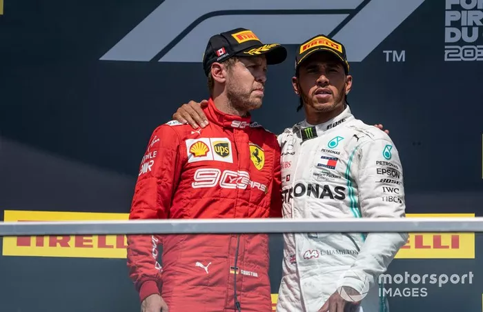 Podyum: 2. Sebastian Vettel, Ferrari, Yarış galibi Lewis Hamilton, Mercedes AMG F1