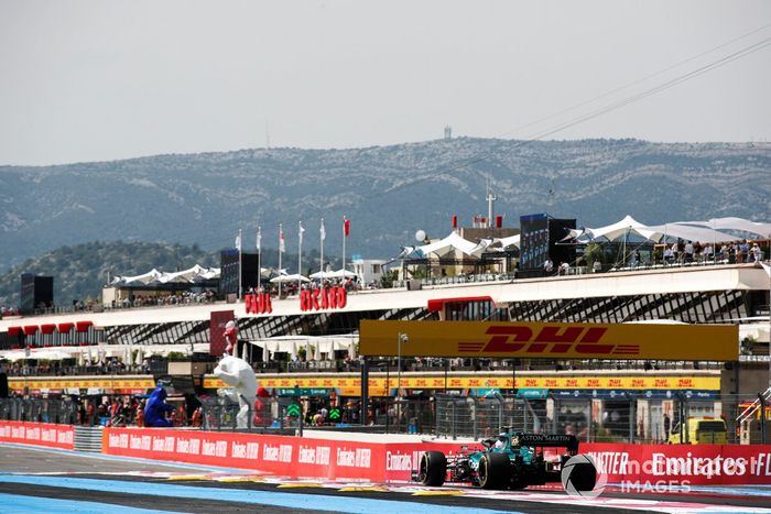 Sebastian Vettel, Aston Martin AMR21