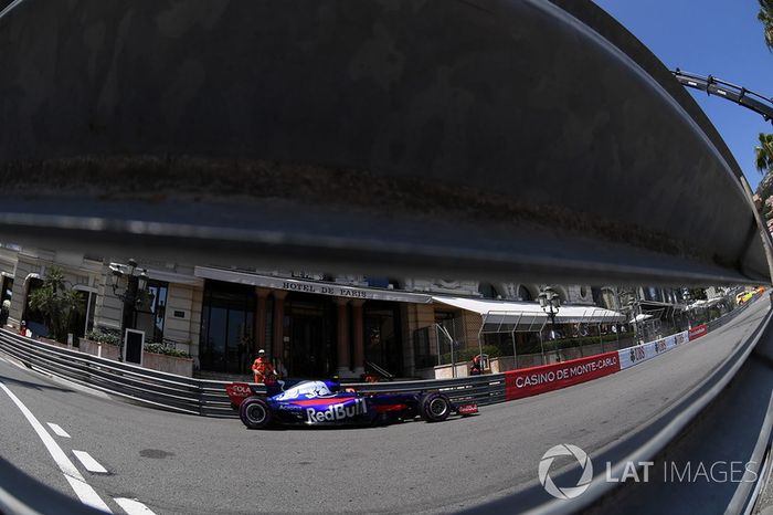 Carlos Sainz Jr., Scuderia Toro Rosso STR12