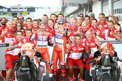 Andrea Dovizioso, Ducati Team, Jorge Lorenzo, Ducati Team