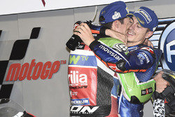 Maverick Viñales, Yamaha Factory Racing, Aleix Espargaro, Aprilia Racing Team Gresini