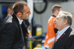 Cyril Abiteboul et Jean Todt, président de la FIA