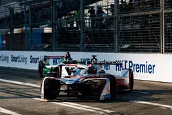 Edoardo Mortara, Venturi Formula E, devant Daniel Abt, Audi Sport ABT Schaeffler
