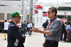 Peter Windsor, and Guenther Steiner, Haas F1 Team Principal