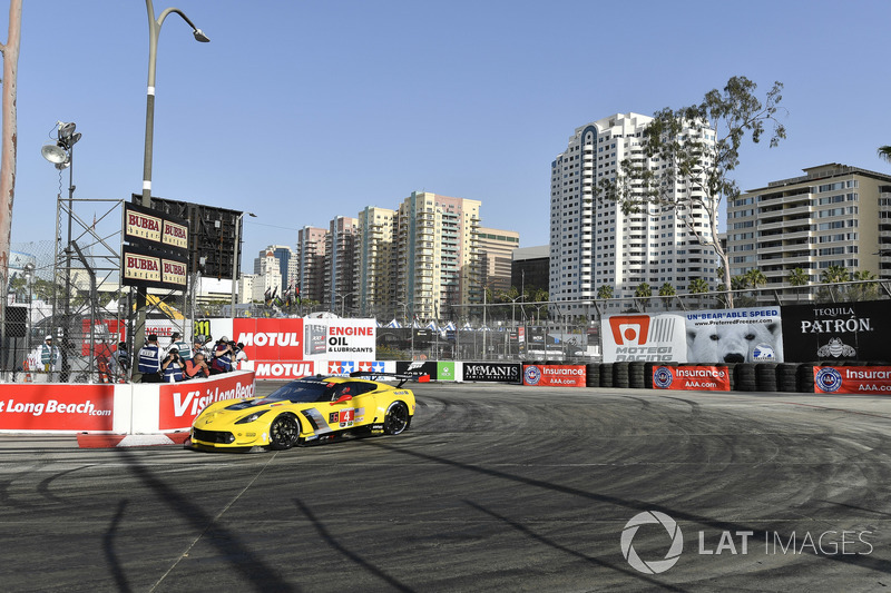 #4 Corvette Racing Chevrolet Corvette C7.R, GTLM: Oliver Gavin, Tommy Milner