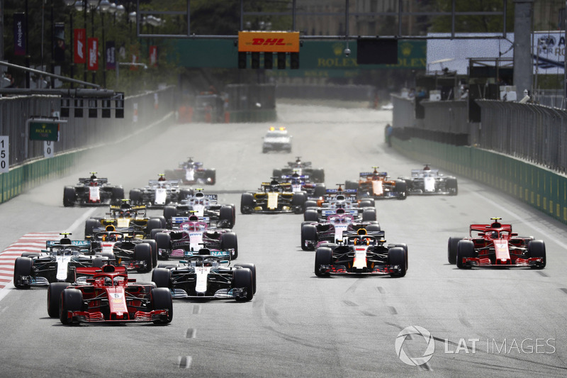 Sebastian Vettel, Ferrari SF71H, at the start of the race