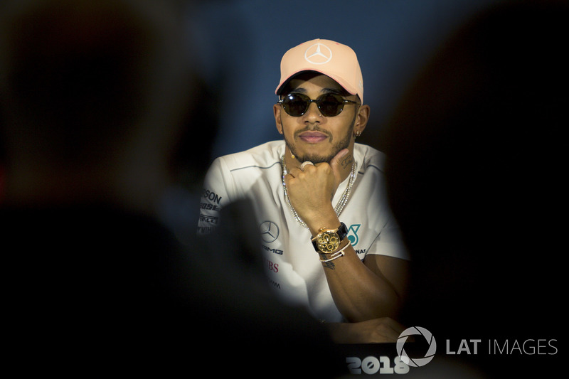 Lewis Hamilton, Mercedes-AMG F1 lors de la conférence de presse