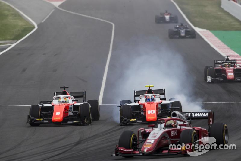 Roberto Merhi, MP Motorsport, Ralph Boschung, MP Motorsport collide