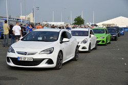 Opel-Treffen in Oschersleben