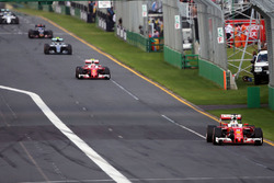 Sebastian Vettel, Ferrari SF16-H leads at the start of the race