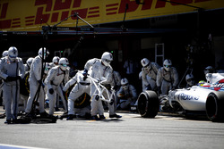 Felipe Massa, Williams FW38, beim Boxenstopp