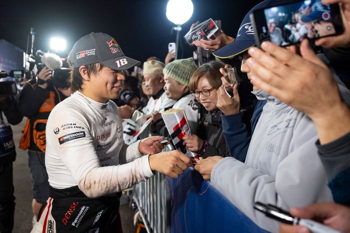 Такамото Кацута, Аарон Джонстон, Toyota Gazoo Racing WRT Toyota GR Yaris Rally1