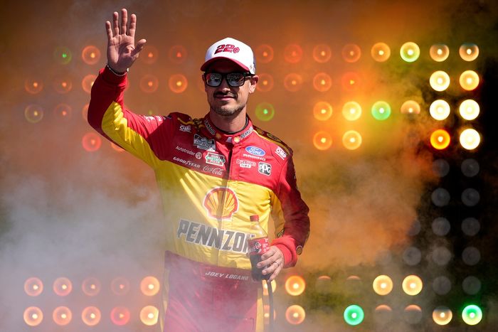 Joey Logano, Team Penske