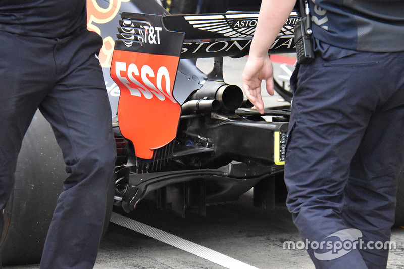 Red Bull Racing RB14 arka detay