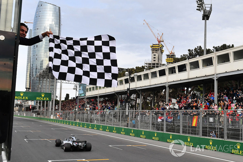 4. GP Azerbaijan - Pemenang: Lewis Hamilton