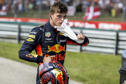 Yarış dışı Max Verstappen, Red Bull Racing