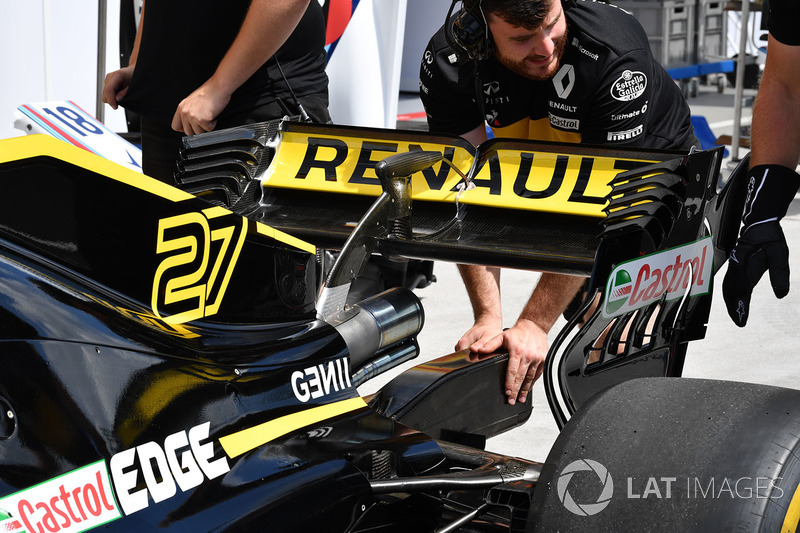 Заднее крыло Renault RS18