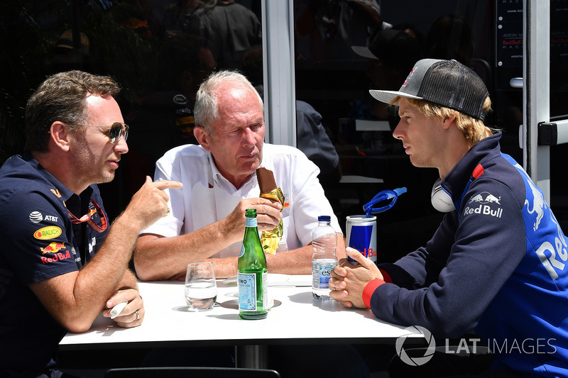 Christian Horner, team principal Red Bull Racing, Dr Helmut Marko, consultant Red Bull Motorsport et Brendon Hartley, Scuderia Toro Rosso