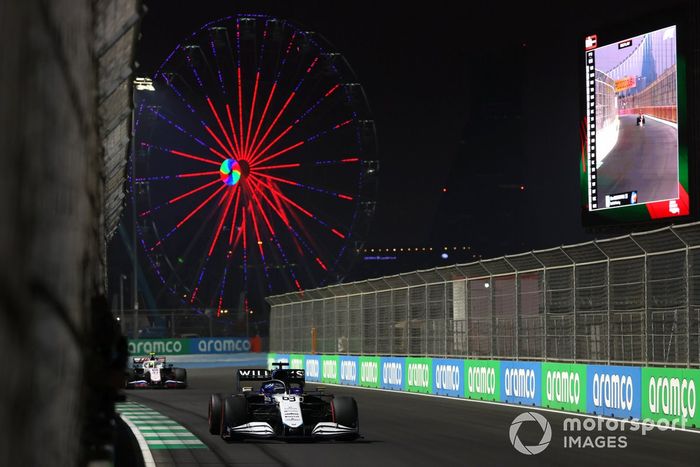 George Russell, Williams FW43B, Mick Schumacher, Haas VF-21