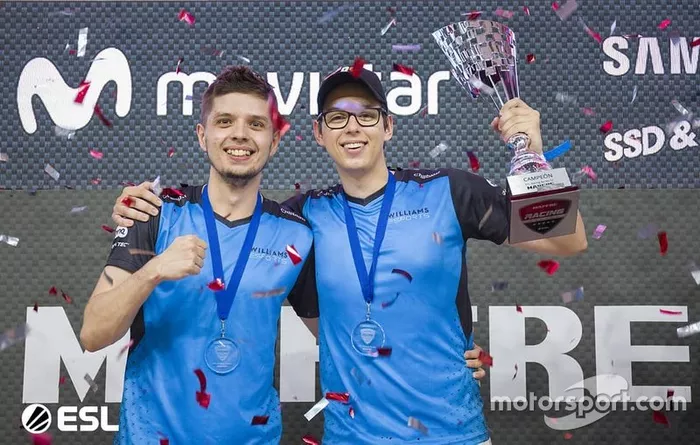 Podio de la ESL Racing Mapfre 2019