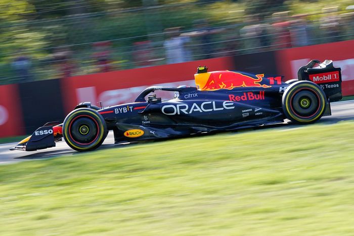 Sergio Pérez, Red Bull Racing RB18