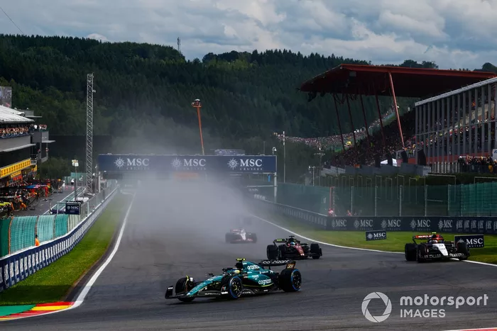 Fernando Alonso, Aston Martin AMR23, Yuki Tsunoda, AlphaTauri AT04, Valtteri Bottas, Alfa Romeo C43