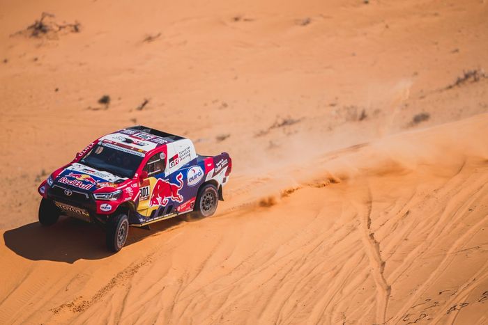 #301 Toyota Gazoo Racing: Nasser Al-Attiyah, Matthieu Baumel