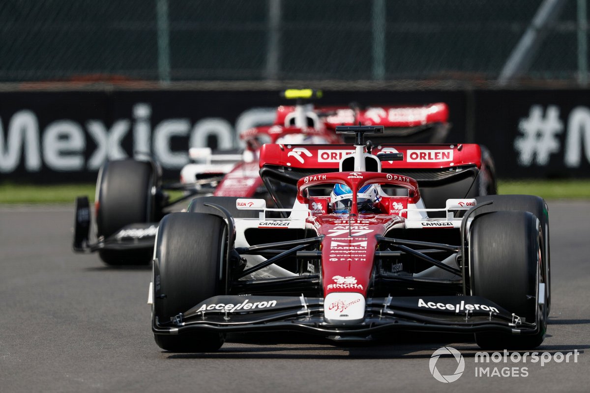 Valtteri Bottas, Alfa Romeo C42, Zhou Guanyu, Alfa Romeo C42