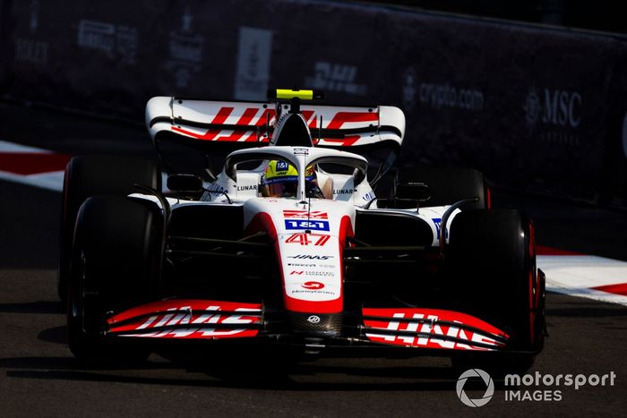 Mick Schumacher, Haas VF-22