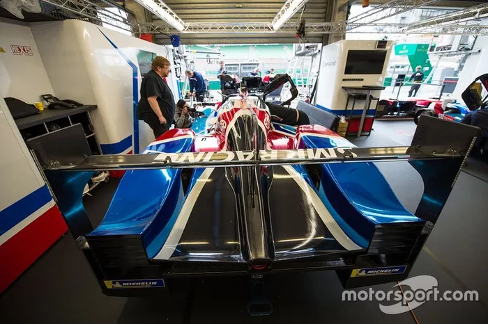 #11 SMP Racing BR Engineering BR1: Mikhail Aleshin, Vitaly Petrov, Stoffel Vandoorne