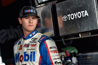 Todd Gilliland, Kyle Busch Motorsports, Toyota Tundra Mobil 1