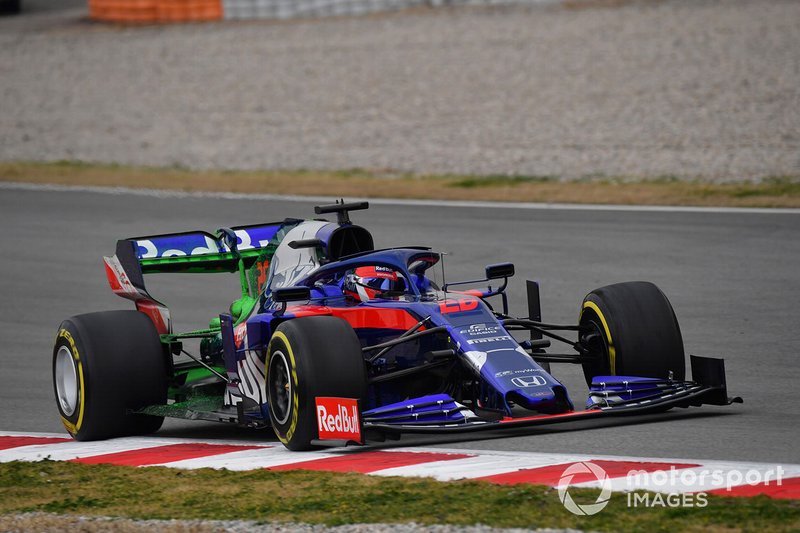 Daniil Kvyat, Scuderia Toro Rosso STR14, avec de la peinture aéro