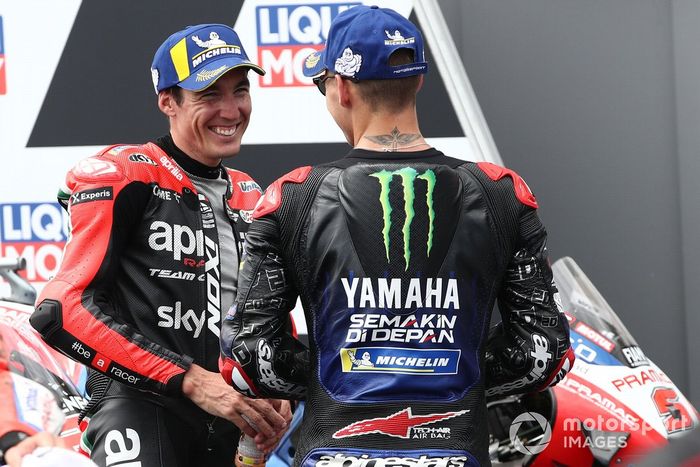 Segundo Fabio Quartararo, Yamaha Factory Racing, tercero Aleix Espargaró, Aprilia Racing Team Gresini 