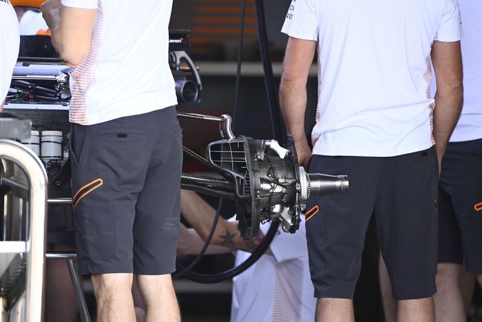 Detalle del McLaren MCL35M 