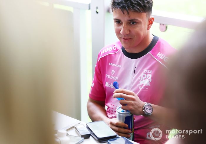 Isack Hadjar, Racing Bulls