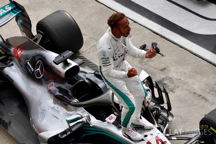 Lewis Hamilton, Mercedes AMG F1 celebra en parc ferme 