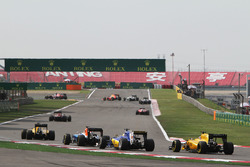 Kevin Magnussen, Renault Sport F1 Team RS16