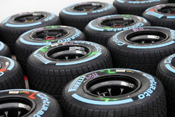 Des pneus Pirelli