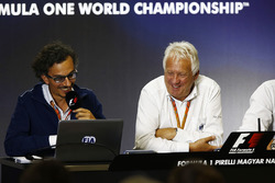 Laurent Mekies, F1 Deputy Race Director, FIA, Charlie Whiting, FIA Race Director and Matteo Bonciani