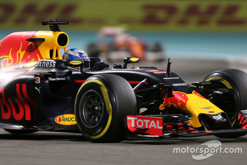 25e course à l'arrivée pour Ricciardo