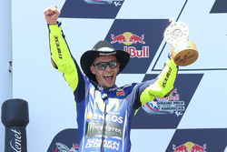 Podium : deuxième place pour Valentino Rossi, Yamaha Factory Racing