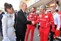 Illham Aliyev, Presidente de Azerbaiyán, Maurizio Arrivabene, director del equipo Ferrari