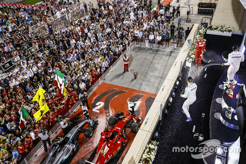 Podium: race winner Sebastian Vettel, Ferrari, second place Lewis Hamilton, Mercedes AMG F1, third place Valtteri Bottas, Mercedes AMG F1