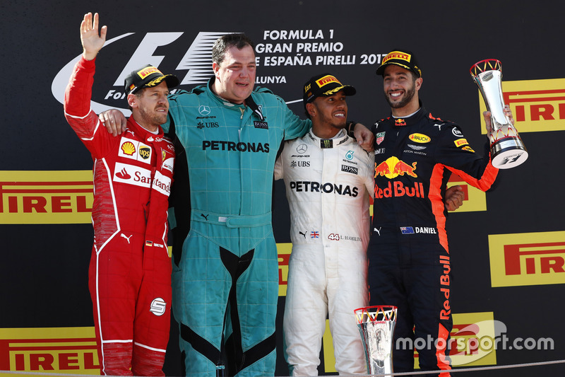 İspanya GP, Podyum: Yarış galibi Lewis Hamilton, Mercedes AMG F1, 2. Sebastian Vettel, Ferrari, 3. Daniel Ricciardo, Red Bull Racing