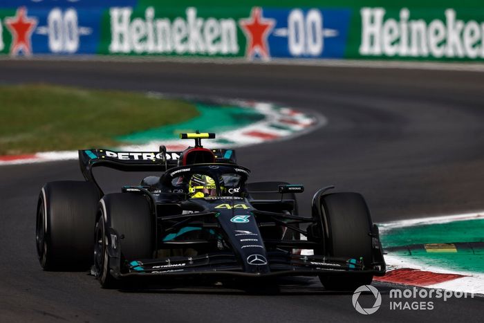 Lewis Hamilton, Mercedes F1 W14