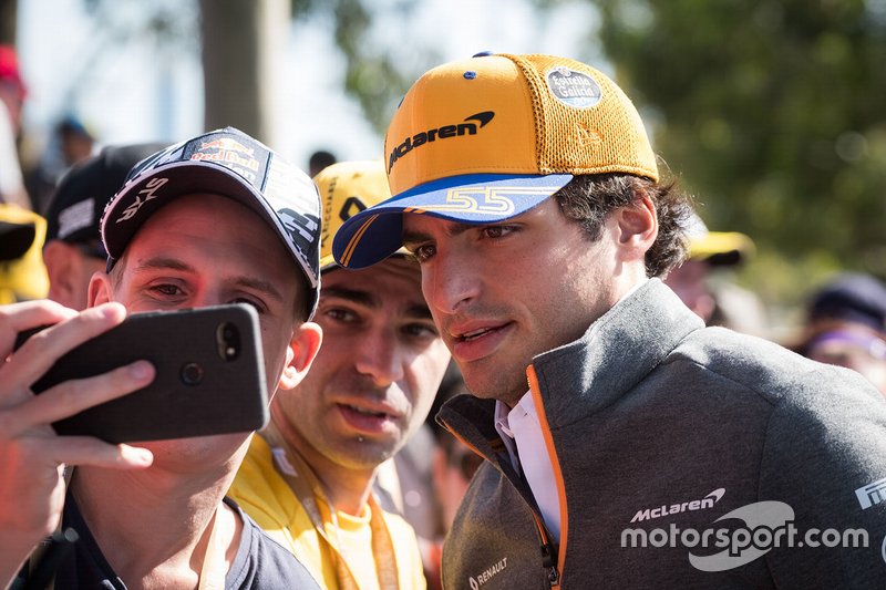 Carlos Sainz Jr., McLaren